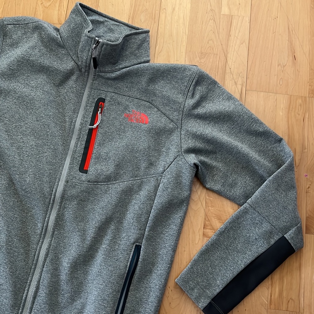 Men’s zip up